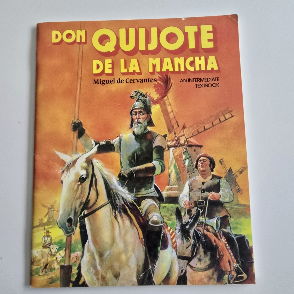 Don Quijote de la Mancha Book